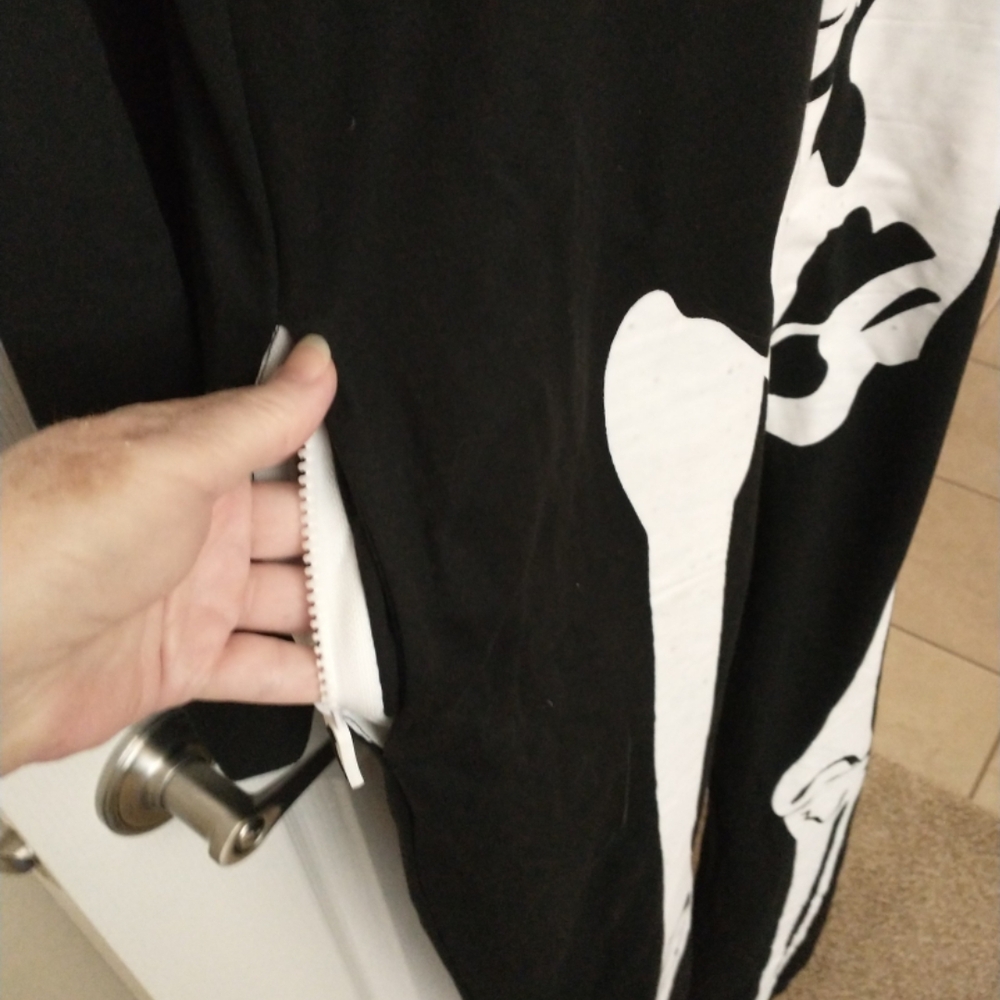 SOLD - Tipsy Elves Skeleton Jumpsuit/Onesie, NWT, Unisex Adult, XL - Picture 3 of 12